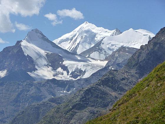 Close-up of the Weisshorn, Bishorn and Brunegghorn 